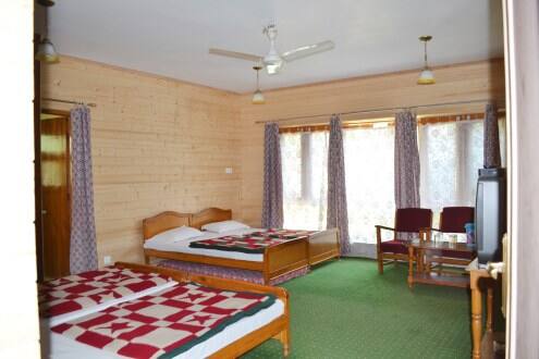 Hotel Season palace, Srinagar 2